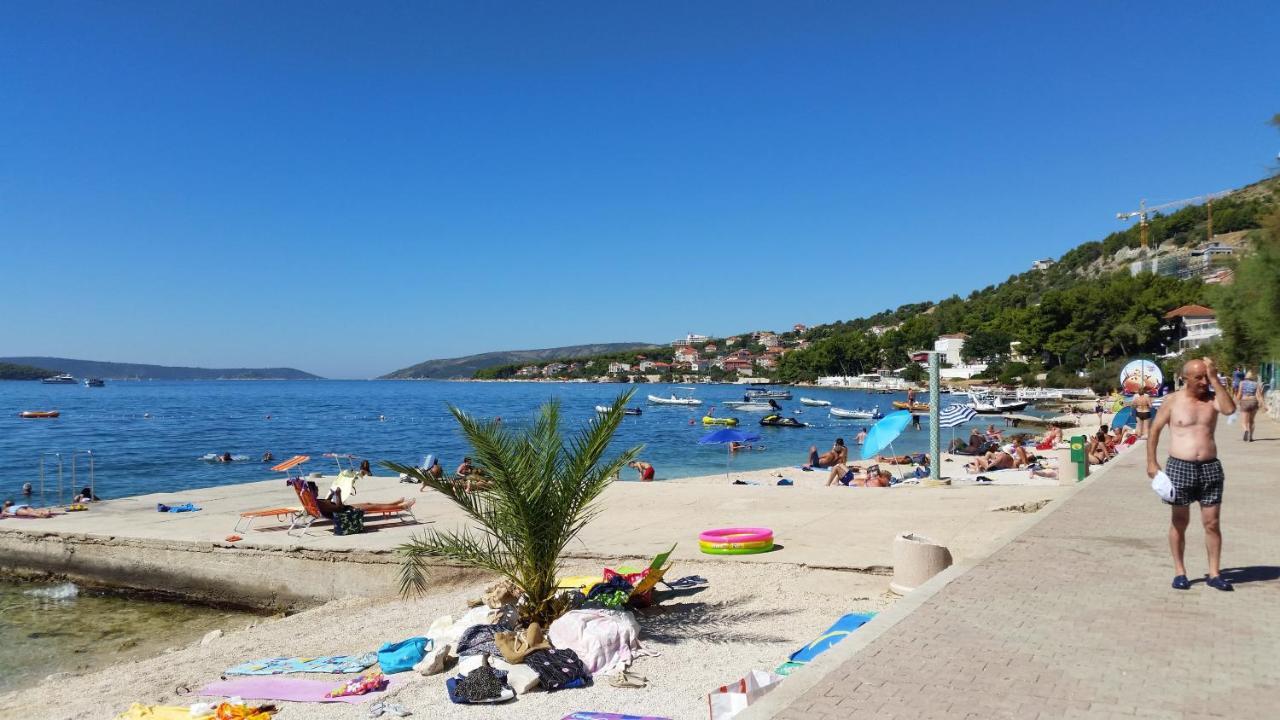 Apartments Anaivana Trogir Oda fotoğraf